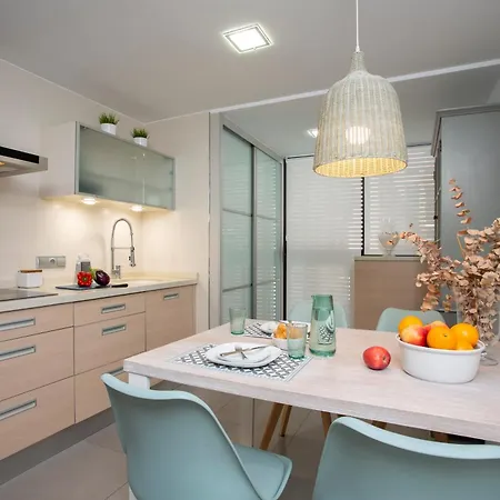 Singularstays Oceanografico Ii Apartmán *